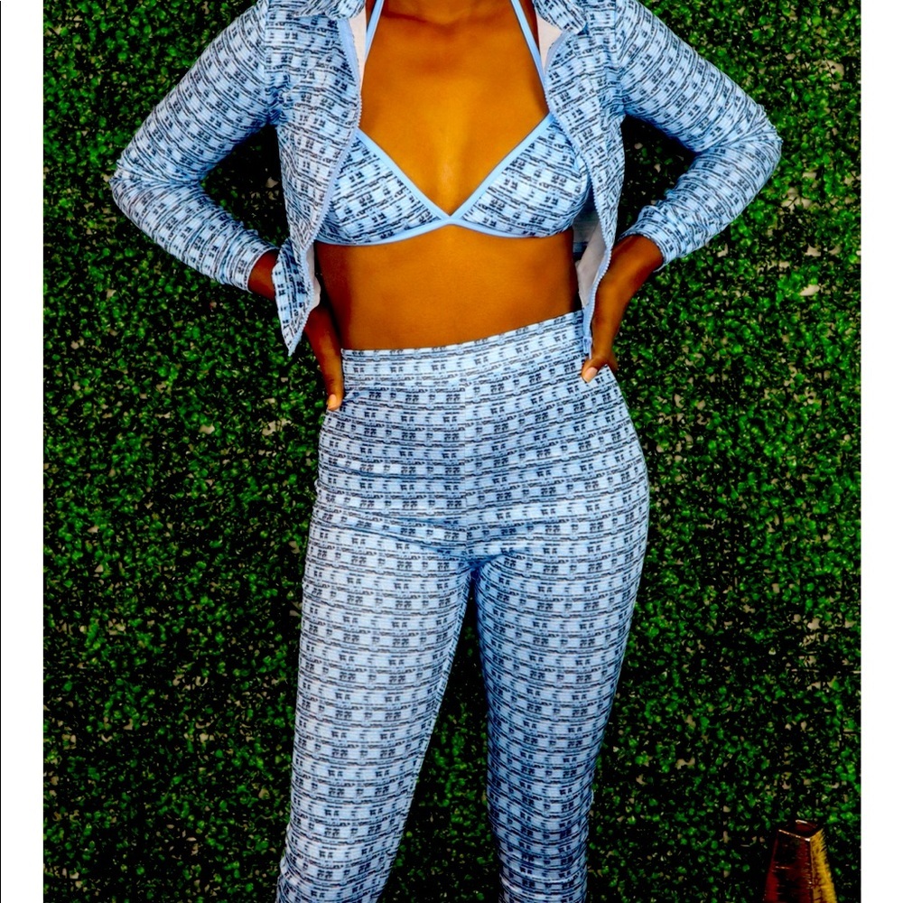Blue pants set